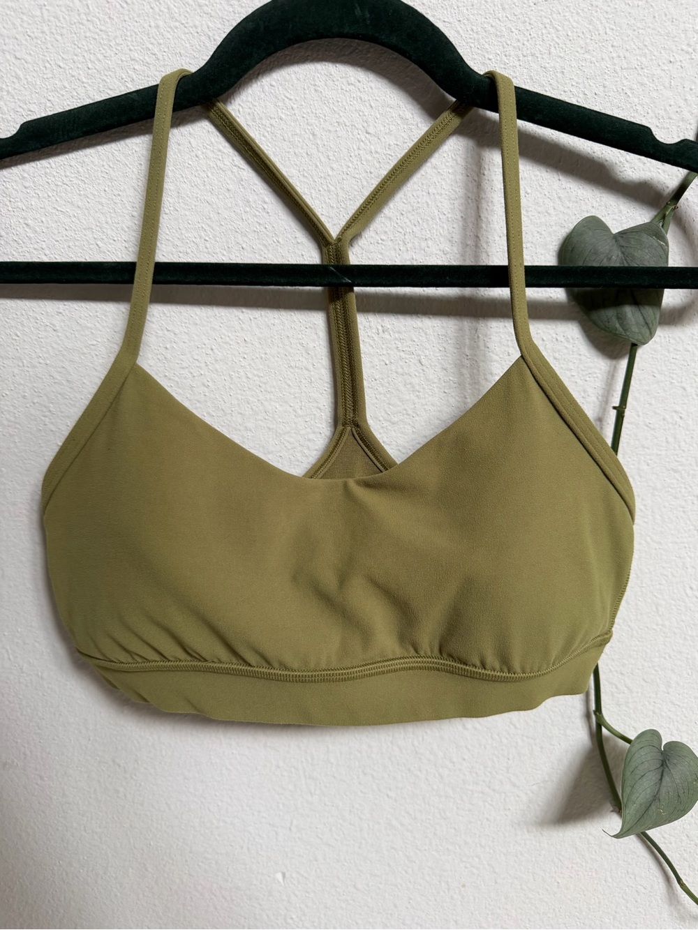 lululemon athletica Olive Strappy Back Sports Bra - Picture 2 of 4